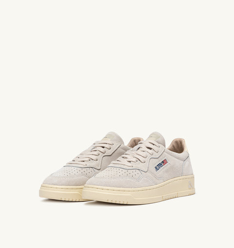 AUTRY SNEAKER SUEDE TAB LOGO