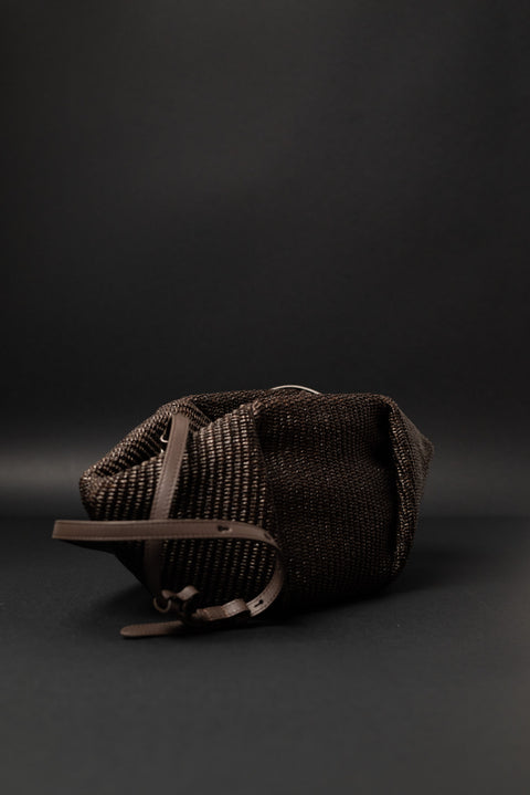 BRUNELLO CUCINELLI BORSA CLUTCH REALIZZATA IN TESSUTO RAFFIA CON TRACOLLA