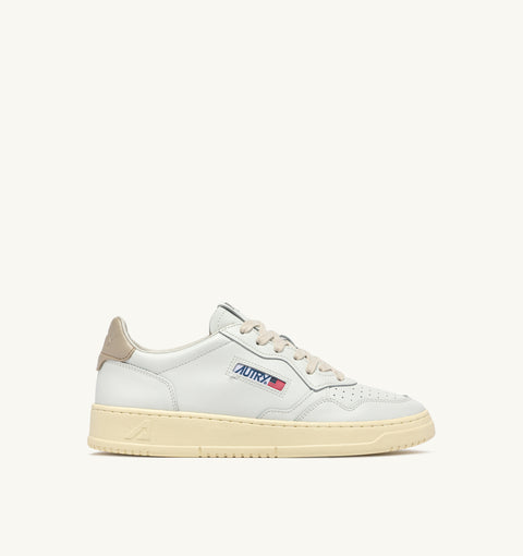 AUTRY SNEAKER PELLE TAB LOGO