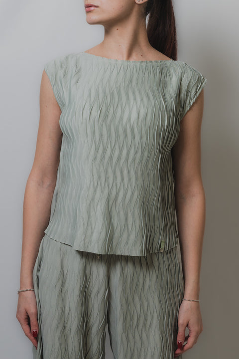 HERNO TOP SMANICATO OVERSIZE REALIZZATO IN TESSUTO JERSEY GOFFRATO