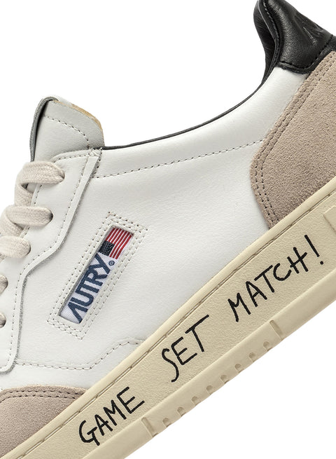 AUTRY SNEAKER PELLE E SUEDE SCRITTA FONDO