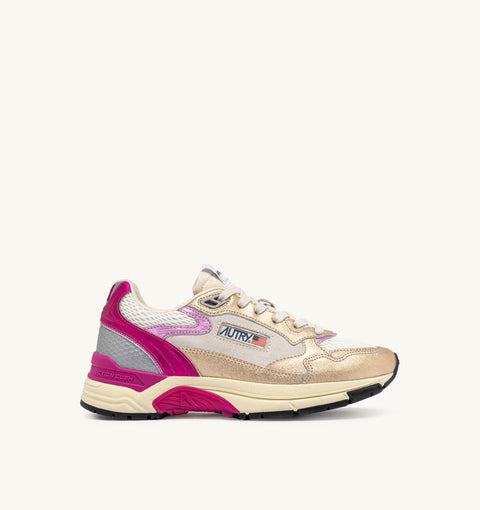 AUTRY SNEAKER HYPERWAY SUEDE TAB LOGO