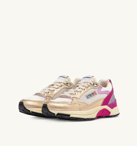 AUTRY SNEAKER HYPERWAY SUEDE TAB LOGO