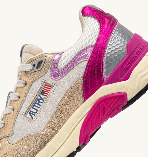 AUTRY SNEAKER HYPERWAY SUEDE TAB LOGO