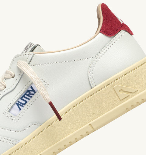 AUTRY SNEAKER PELLE TAB SUEDE LOGO
