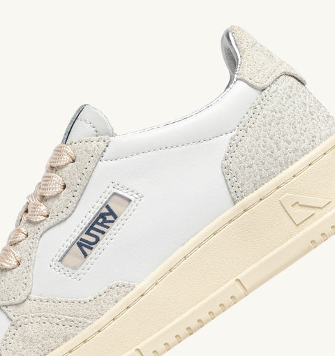 AUTRY SNEAKER PELLE E SUEDE GLITTER TAB LOGO