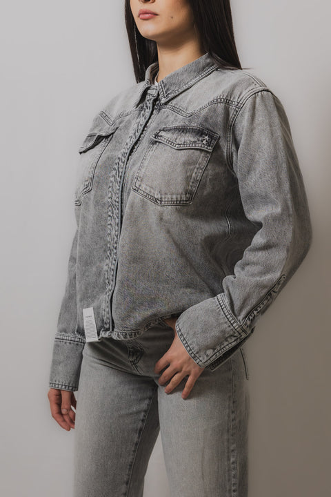 ICON DENIM CAMICIA VESTIBILITA  REGULAR REALIZZATA NEL TESSUTO DENIM