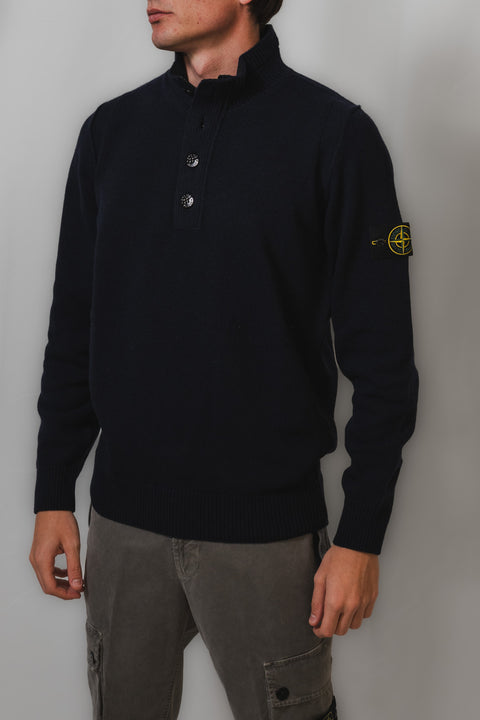 STONE ISLAND MAGLIA COLLO 4 BOTTONI LAMBSWOOL LOGO SPALLA