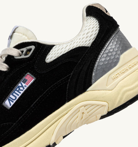 AUTRY SNEAKER HYPERWAY SUEDE TAB LOGO