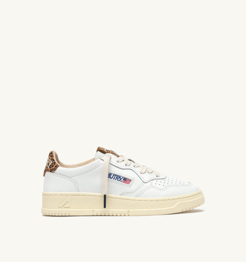 AUTRY SNEAKER PELLE TAB CAMOUFLAGE LOGO