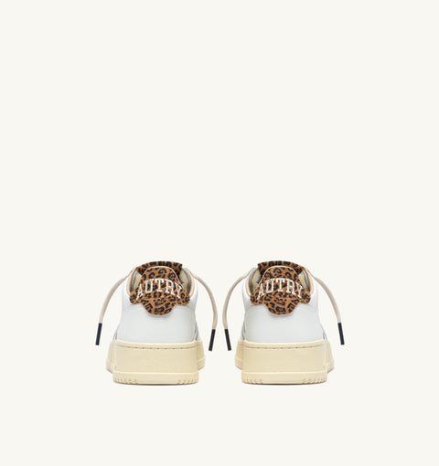 AUTRY SNEAKER PELLE TAB CAMOUFLAGE LOGO