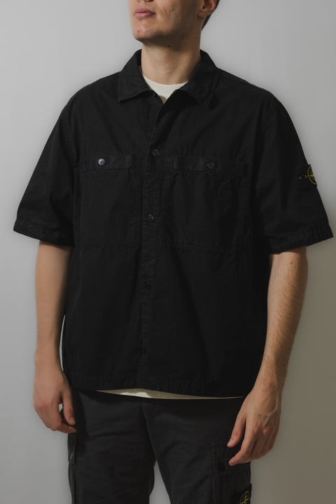 STONE ISLAND CAMICIA MANICA CORTA REALIZZATA NEL COTONE ORGANICO STONE CON BADGE SU MANICA
