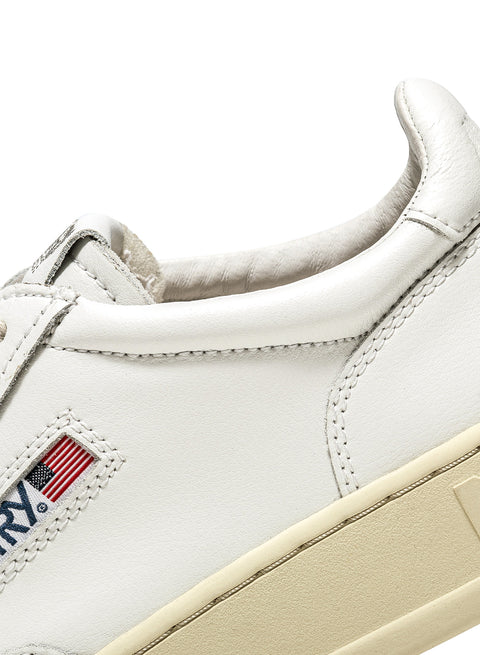 AUTRY SNEAKER PELLE TAB LOGO