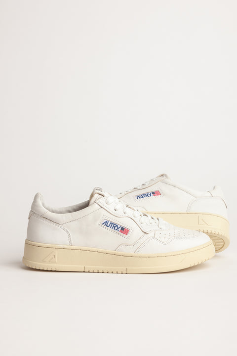 AUTRY SNEAKER PELLE CAPRA TAB LOGO