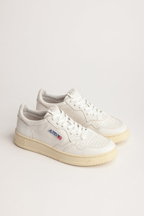 SNEAKERS DE PIEL DE CABRA AUTRY TAB LOGO