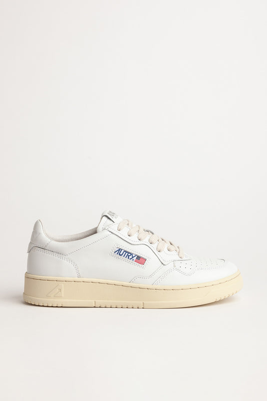 AUTRY SNEAKER PELLE TAB LOGO